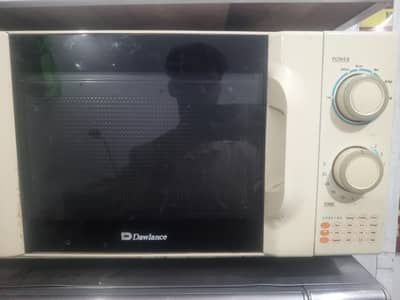 Microwave Oven for sale 20 litre Oven, Geniune Oven for sale