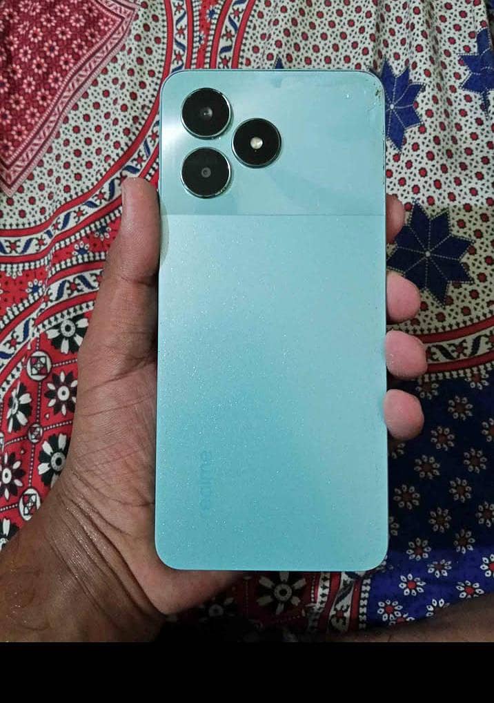 Realme C51 0
