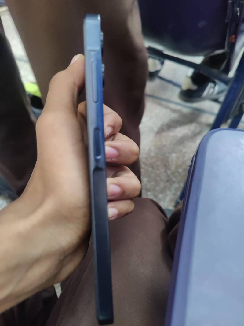 Samsung Mobile A06 3