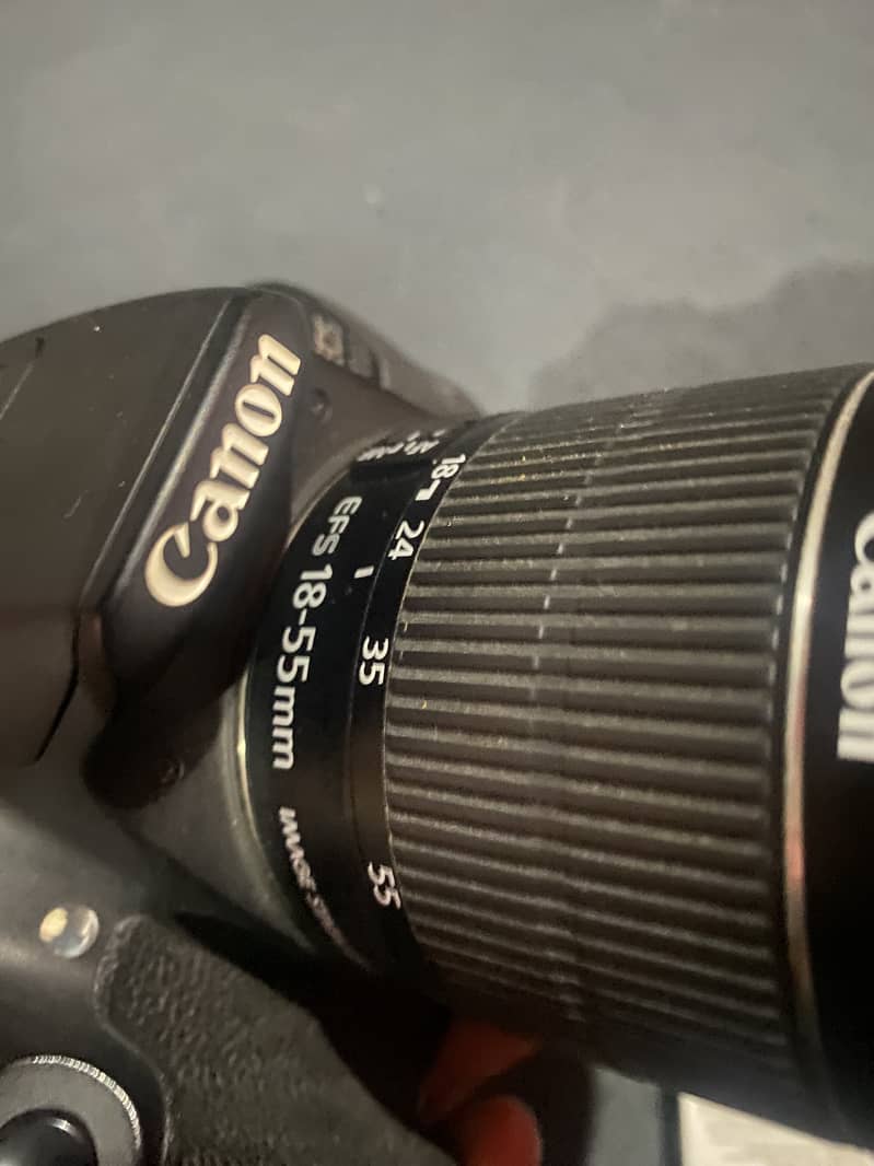 Canon 700D 1