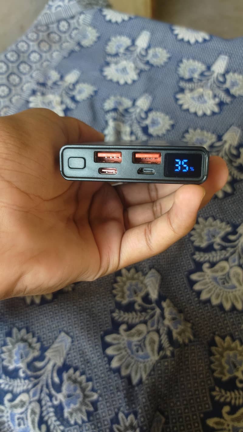 power bank 4