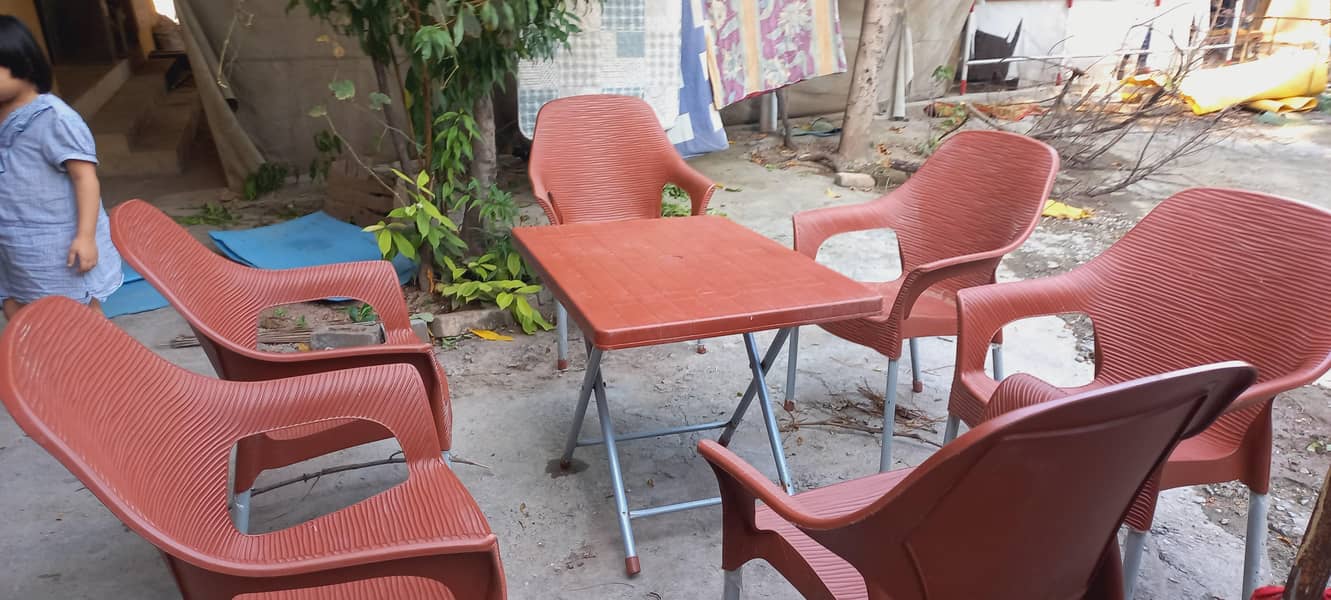 chairs and table set 1