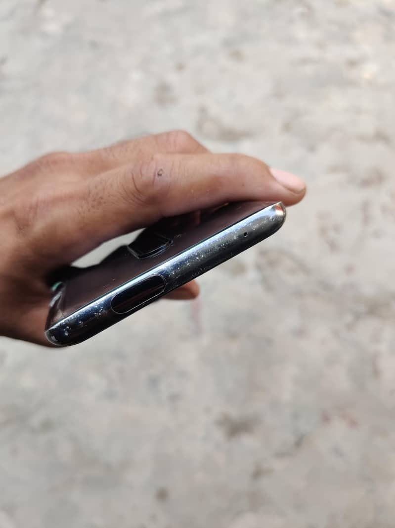 One Plus 7 Pro 4