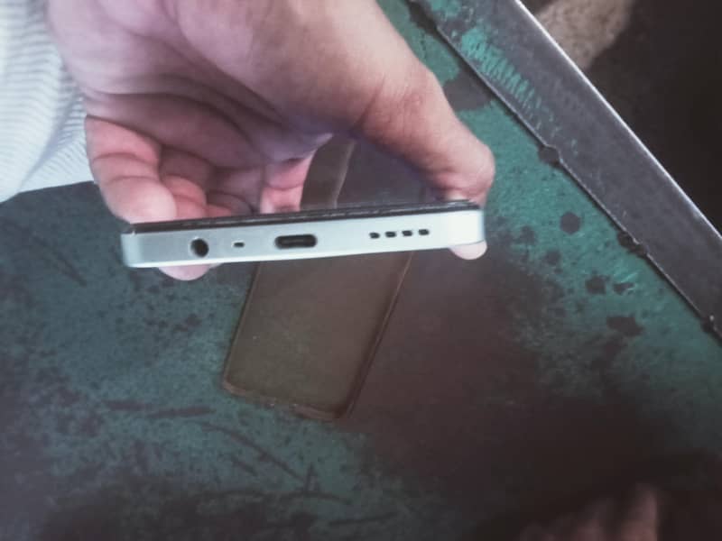 Realme Note 60x 0