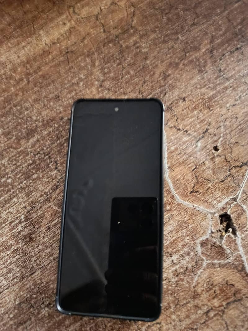 Tecno pova 5 pro 4