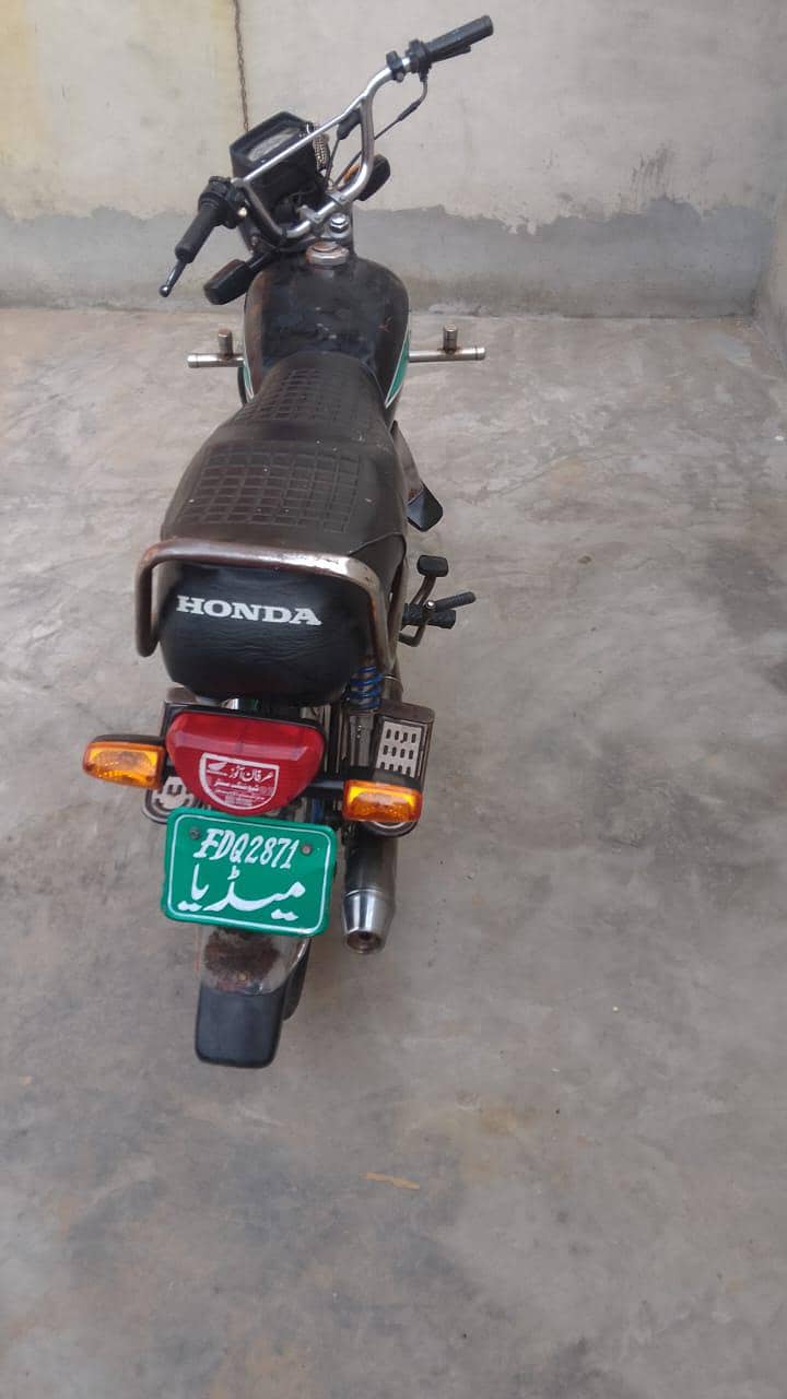 موٹر سائیکل فروخت 5