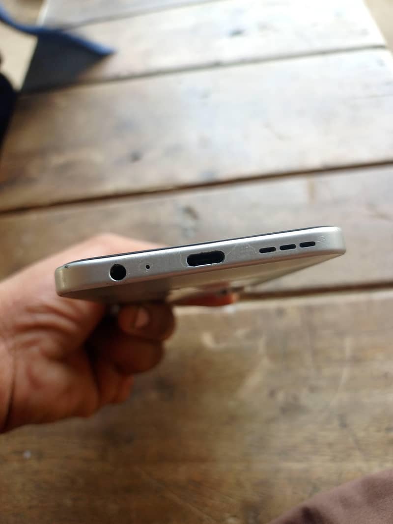 Tecno Spark 40 pro 1