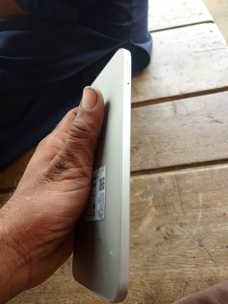 Tecno Spark 40 pro 2