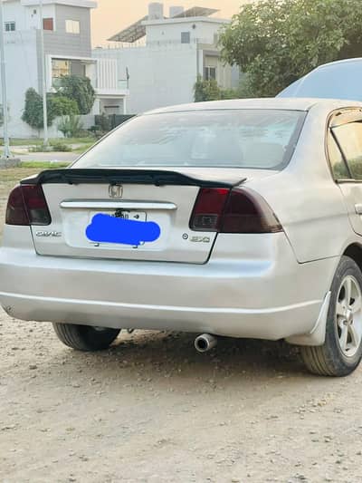 Honda Civic EXi 2005