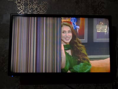led tv 34 inch for salz just panel Mai lines hai