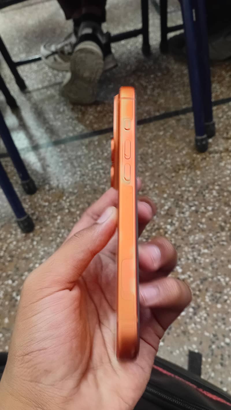 Apple iPhone 17 Pro 4