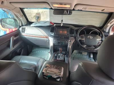 v8 lc200 2010 radio