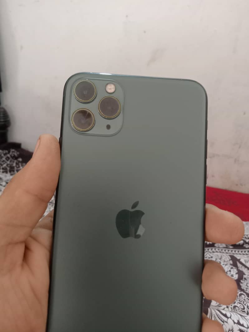 Apple iPhone 11 Pro Max 0