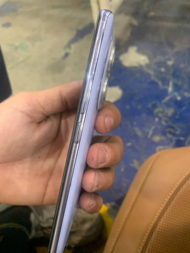 Xiaomi Redmi Note 14 Pro 1