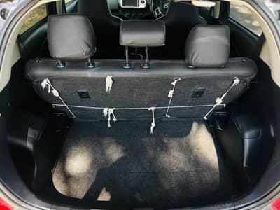 Toyota Vitz 2014