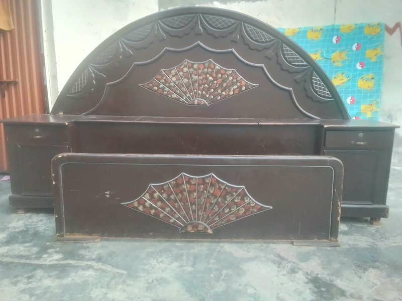Bed With Mattress 3