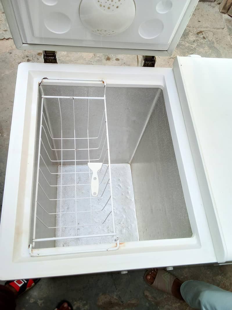 Deep freezer 1