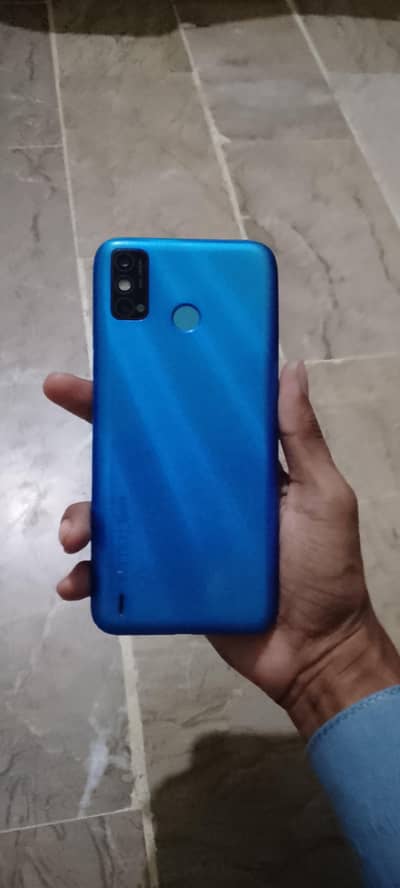 Tecno Spark Go 6 phone