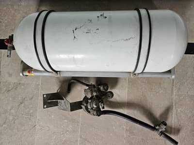 CNG Cylinder + Kit + stand ( Suzuki Cultus VXR)