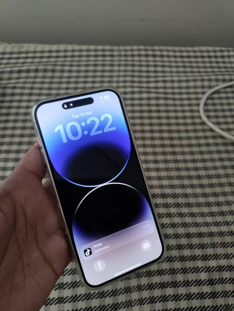 Apple iPhone 14 Pro Max 4
