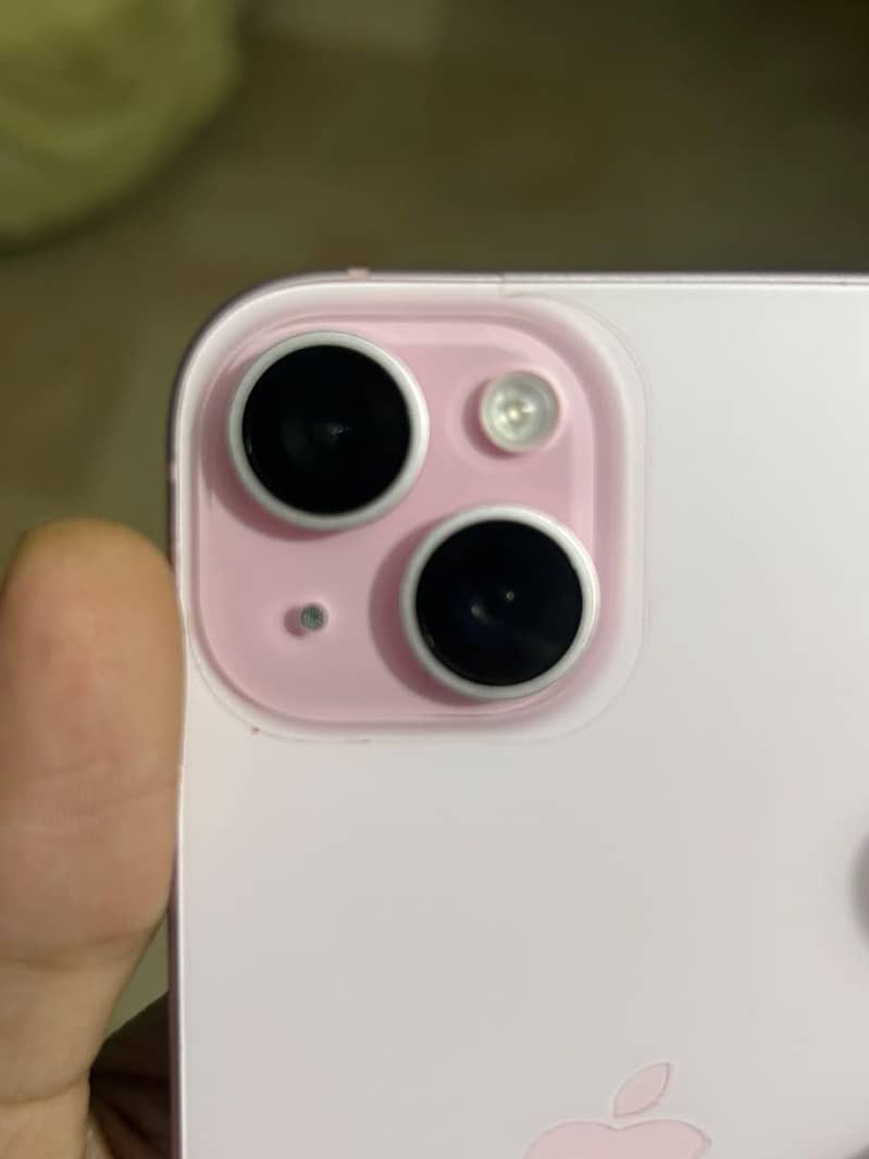 Apple iPhone 15 1