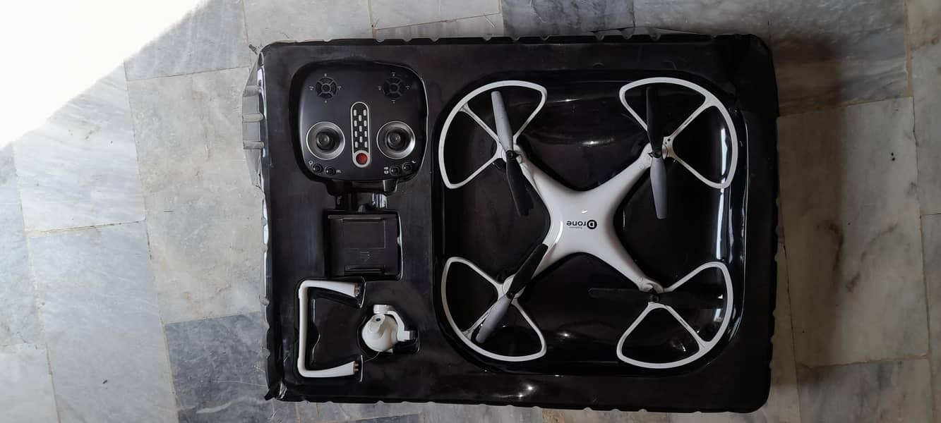 Explorer drone with camera 3