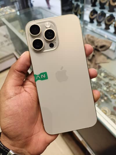 Apple iPhone 15 Pro Max