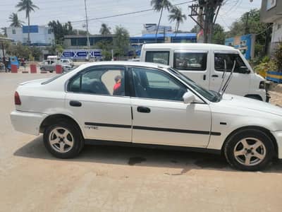 Honda Civic EXi 2000