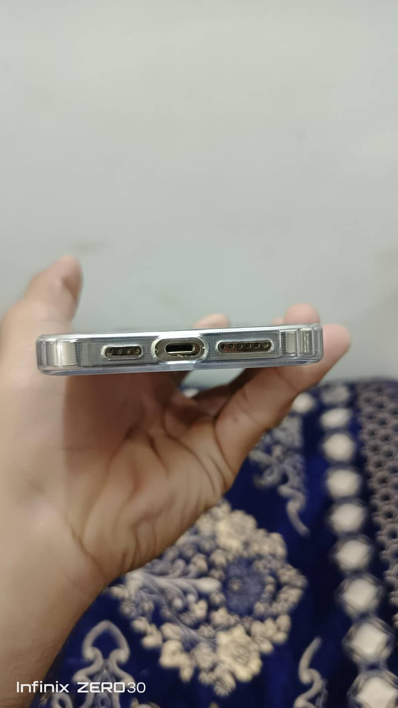 Apple iPhone 14 Pro Max 2