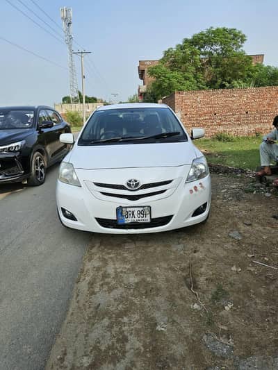 Toyota Belta 2012