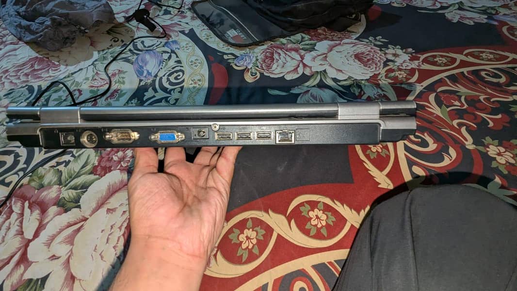 Laptop 3