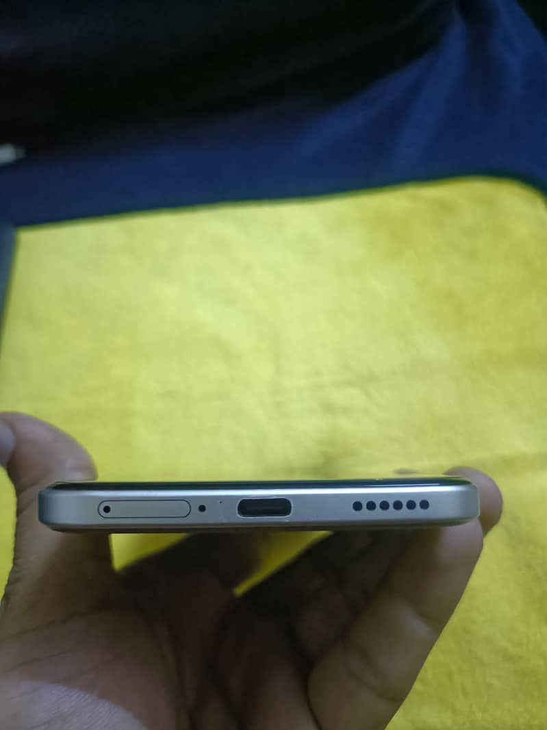 Realmi Note 15 pro plus 4