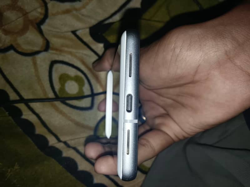 Google Pixel 7 3