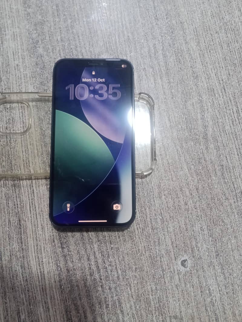 Apple iPhone 12 0
