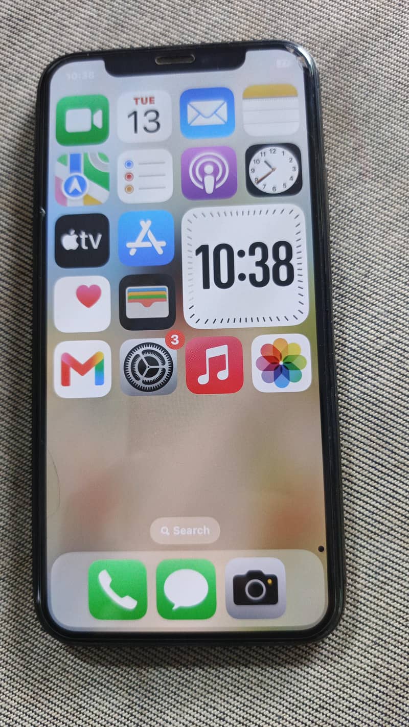 Apple iPhone XS 3