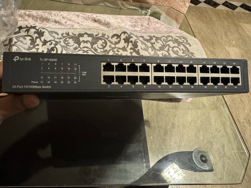 Tp link 24 port switch 1