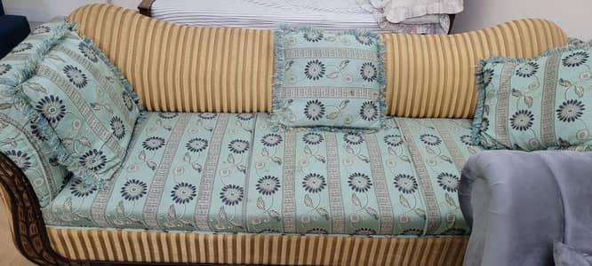 Traditional green and golden 10 seater sofa set with cushions