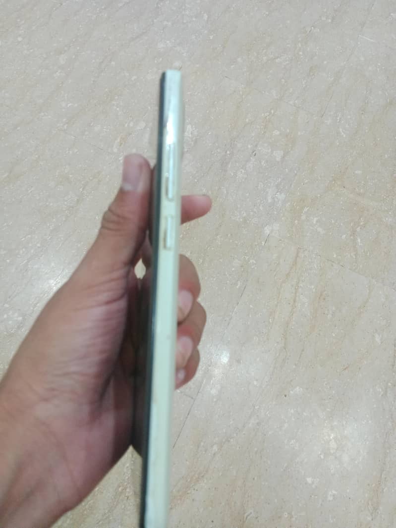 Redmi A2+ 2
