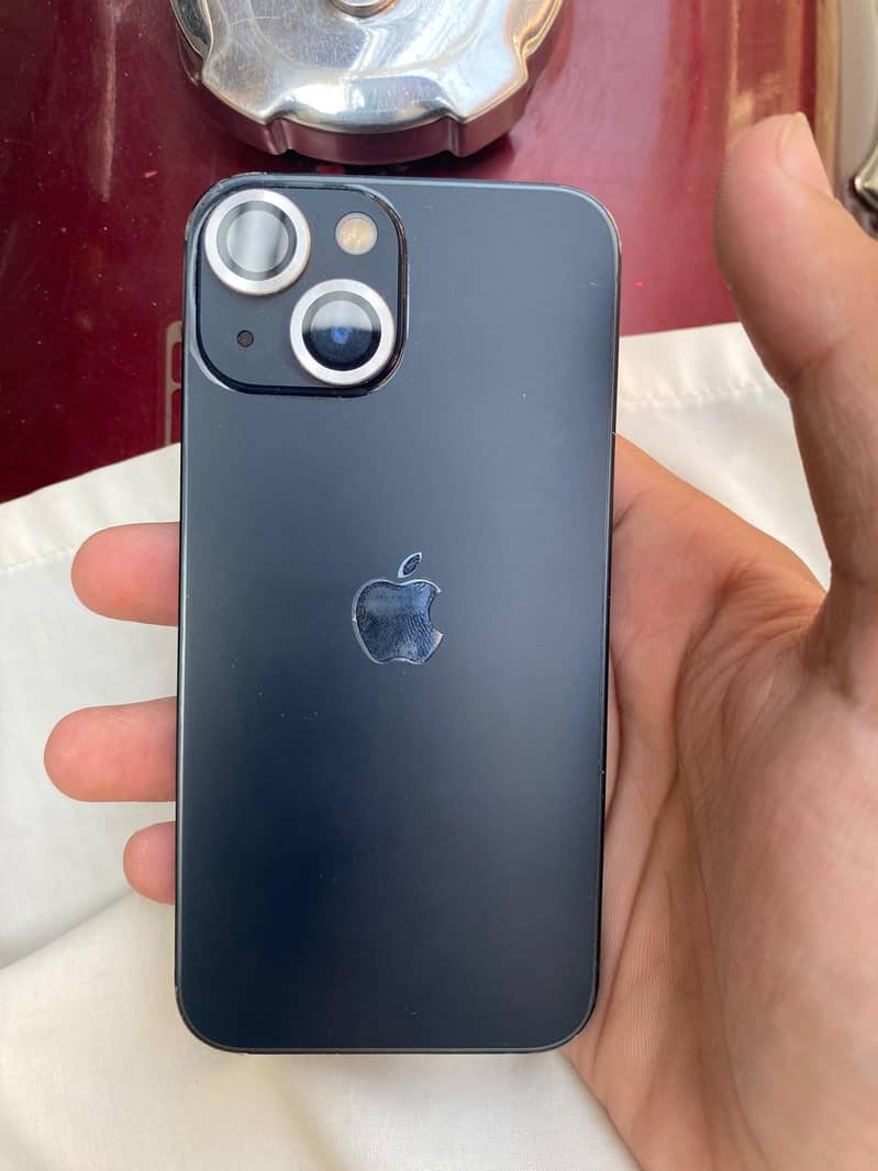 Apple iPhone 13 mini 0