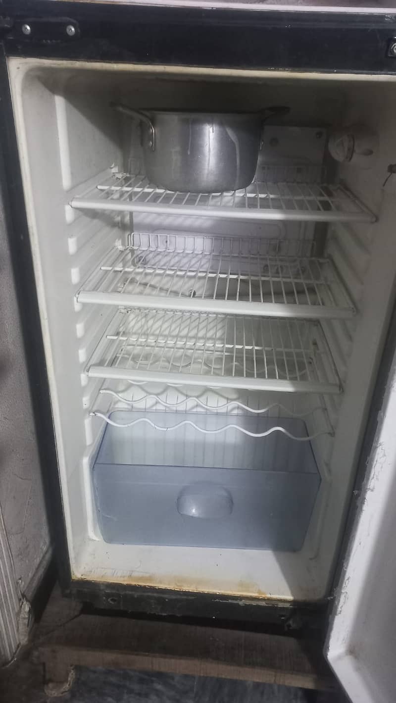 Orient refrigerator used 1