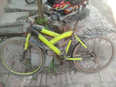 bicycle for sale acndition 10/8