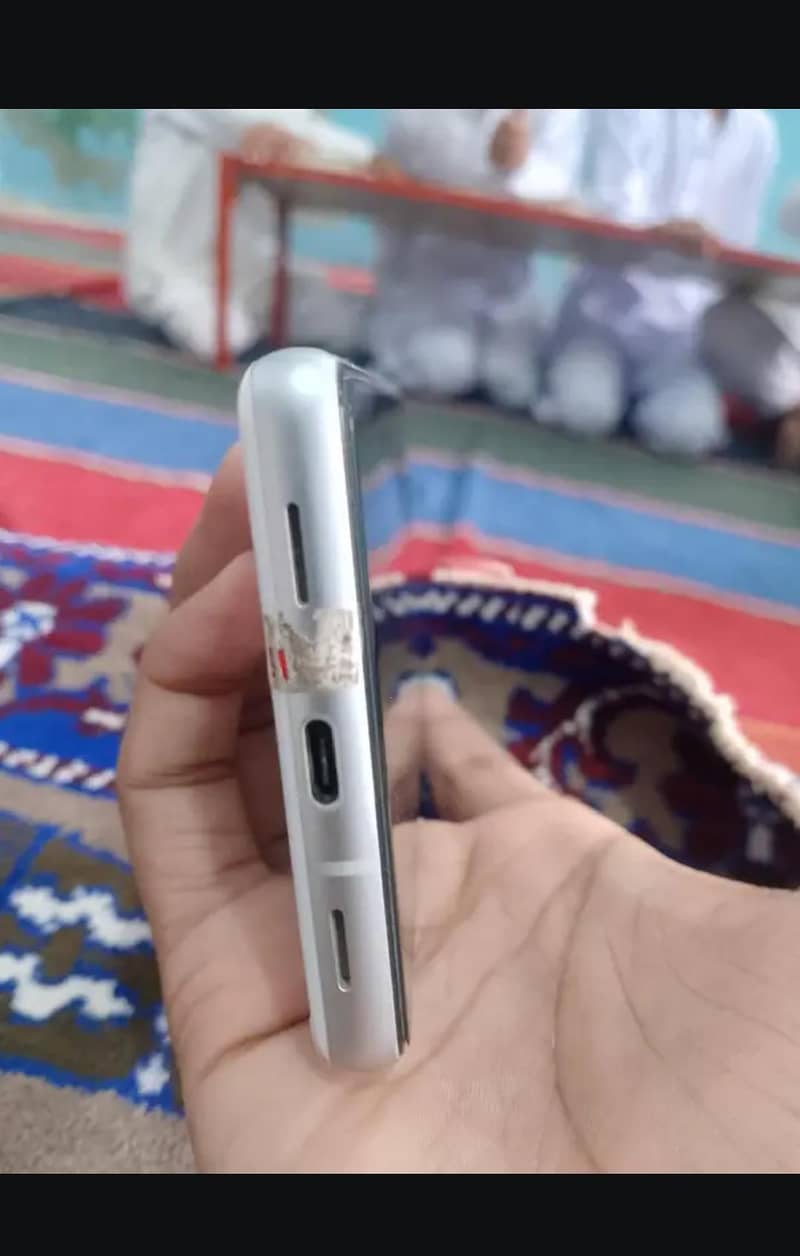 Google Pixel 7a 3