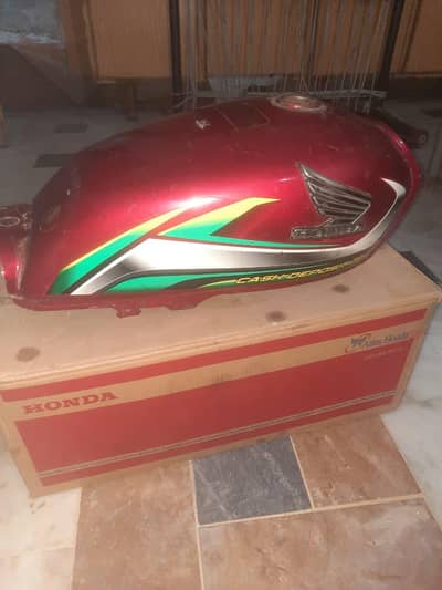 HONDA CD 70 2022 model Janiune fuel tank in red