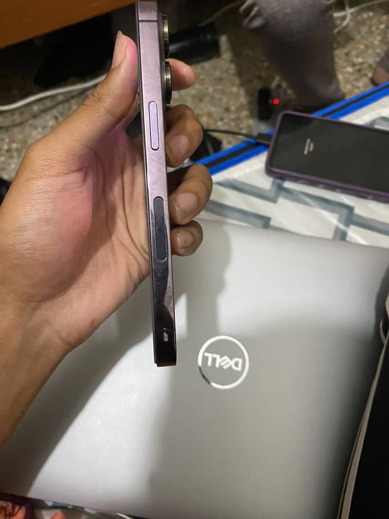 Apple iPhone 14 Pro 4
