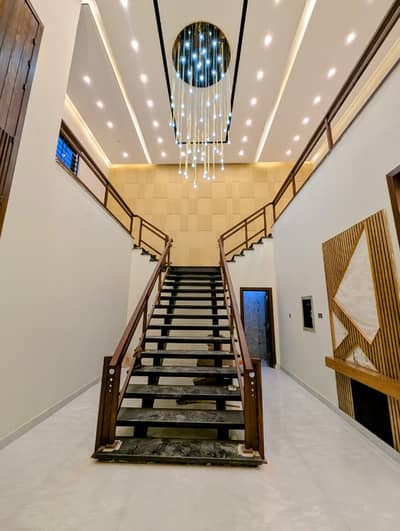 1 Kanal House for Rent in NFC-1, Lahore 6 Bedrooms