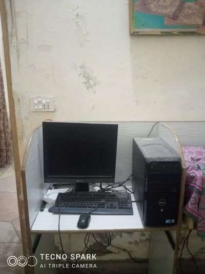 computer cabin table
