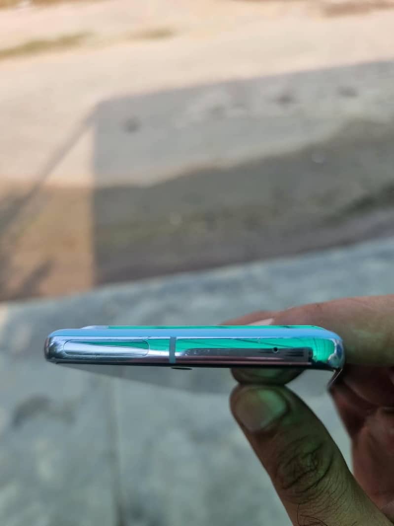 Google Pixel 8 Pro Dual PTA 2