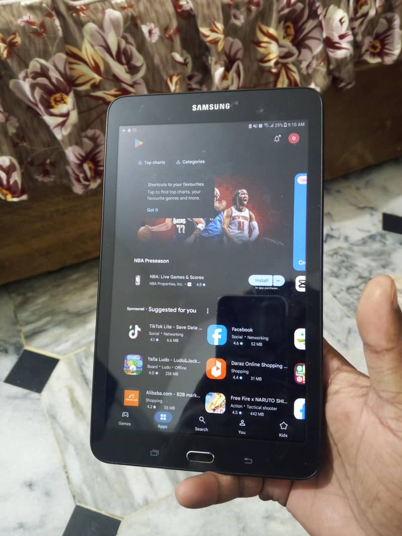 galaxy tab E 8.0 model 2/16gb 1