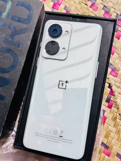 One Plus Nord 2T