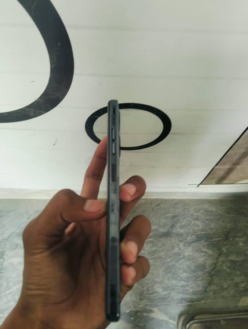 Tecno Spark 10C 3